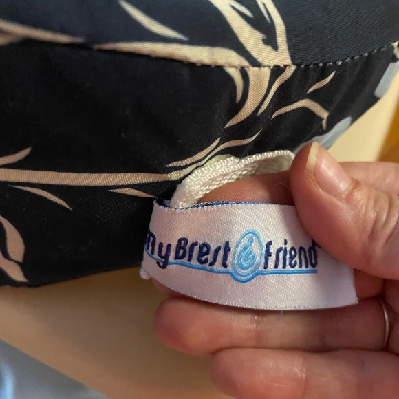 My brest friend with waterproof cover. - Picture 4 of 4